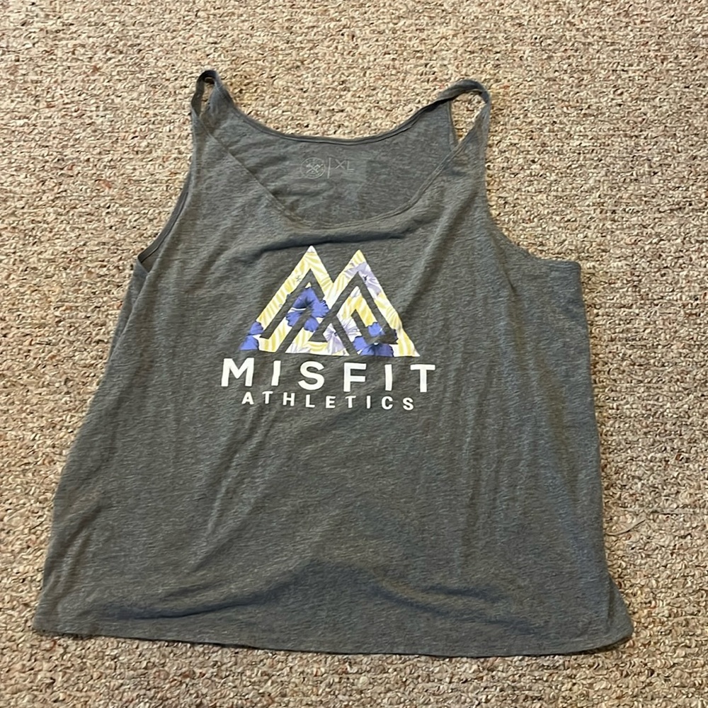Women’s Misfit Athletics tank size XL